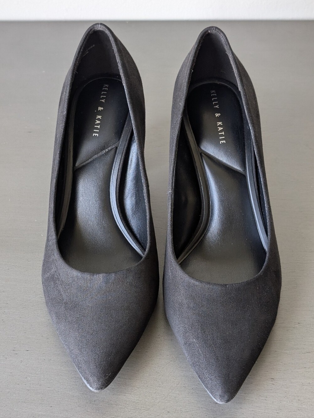 Kelly & Katie Phyllis Black Pointed Toe Pumps Office Work Size 9.5 Cushioned